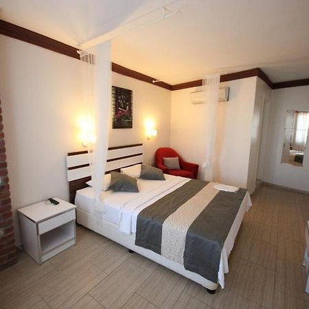 Lavinya Otel Tenedos Buitenkant foto