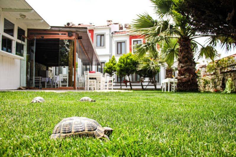 Lavinya Otel Tenedos Buitenkant foto